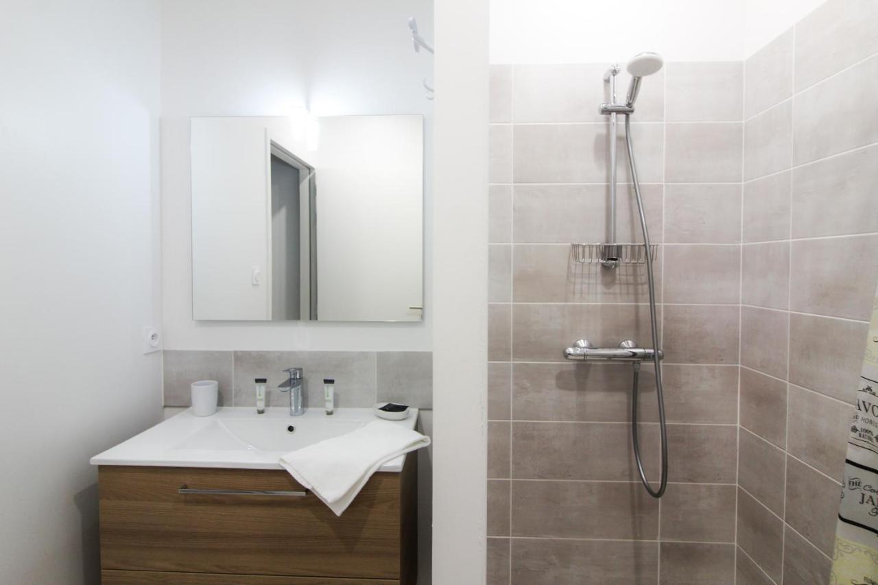 Ferienwohnung Open Sun Avec Jacuzzi Privatif Et Parking Prive Sarlat Exterior foto